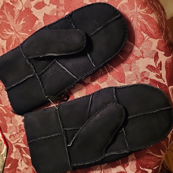 Seude mittens - Picture 2 of 3